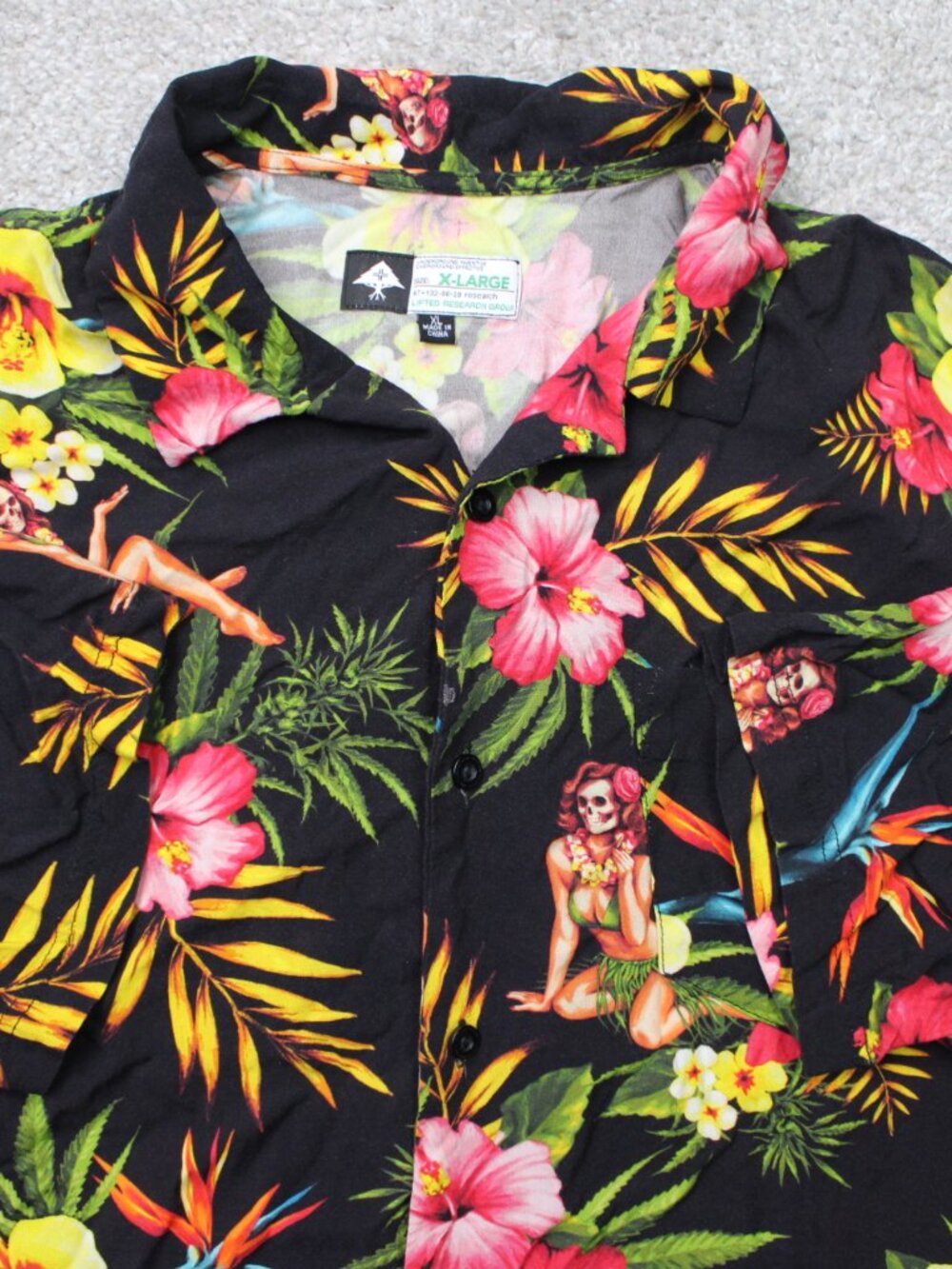 LRG Shirt Men XL Black Hawaiian Skeleton Hula Girl Lifted Research Group S/S Y2K